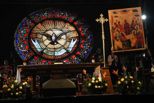 capa penteccostes scaled scaled