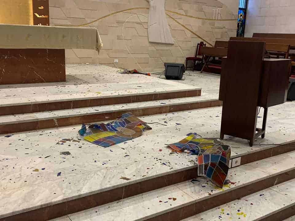 Apesar do susto, paróquia libanesa atingida por explosão durante missa não teve feridos - Jornal O São Paulo