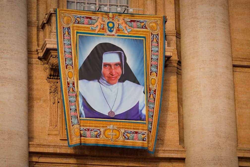 Criação do Dia Nacional de Santa Dulce dos Pobres, em 13 de agosto, segue para a Câmara - Jornal O São Paulo