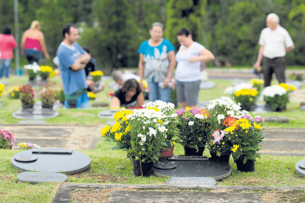 Santa Sé amplia indulgência plenária do Dia de Finados para todo o mês de novembro - Jornal O São Paulo