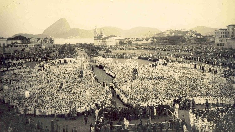 Celebrações marcam os 90 anos de Nossa Senhora Aparecida como padroeira do Brasil - Jornal O São Paulo