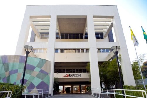 fapcom fachada