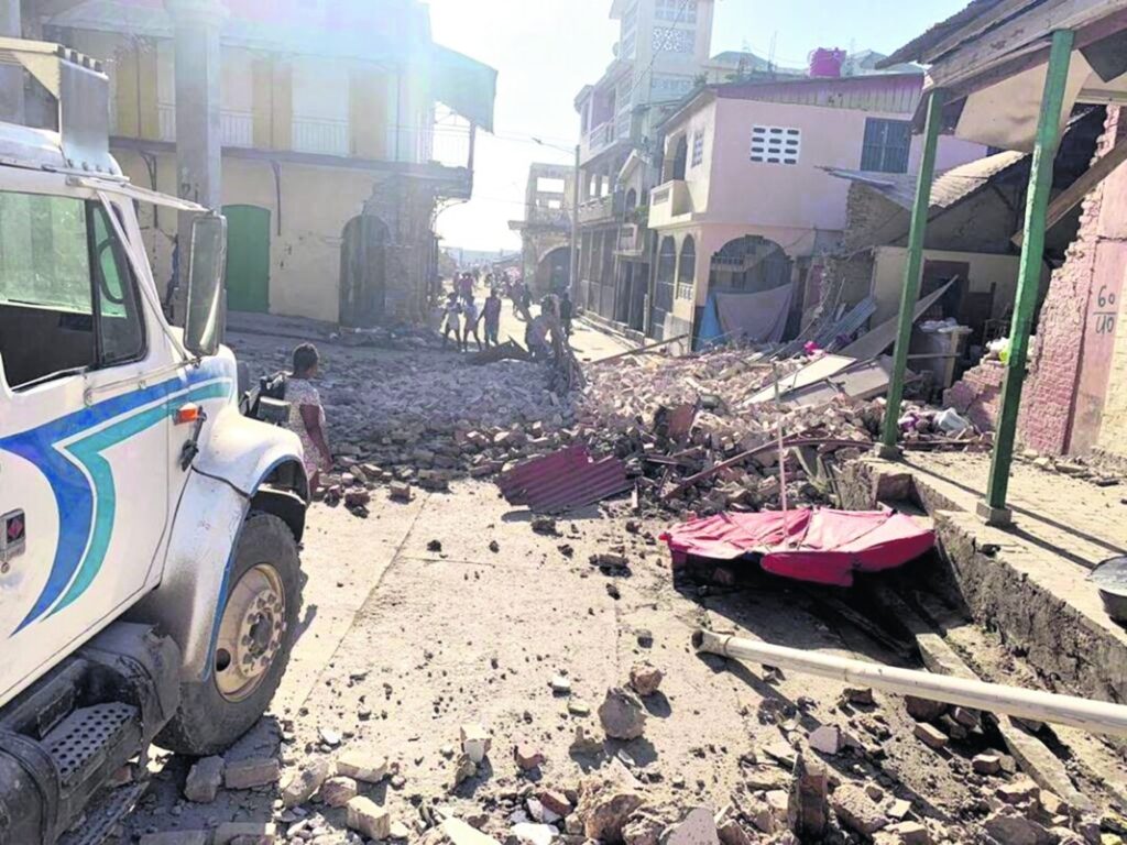 Enchentes e deslizamentos ameaçam o Haiti após terremoto - Jornal O São Paulo