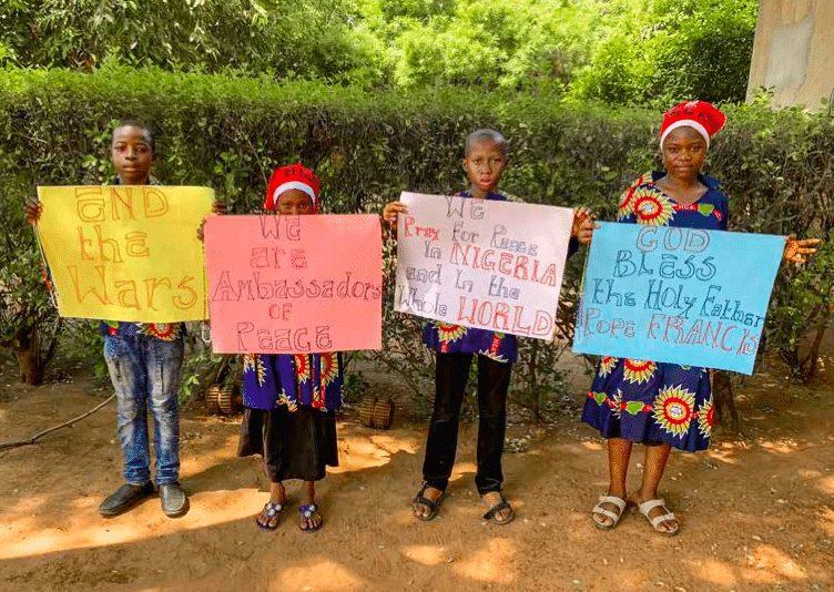 Relatório aponta que 17 cristãos são mortos todos os dias na Nigéria - Jornal O São Paulo