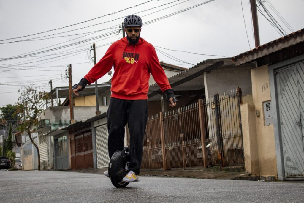 Com combustíveis em alta, brasileiros buscam opções para deslocamentos cotidianos - Jornal O São Paulo