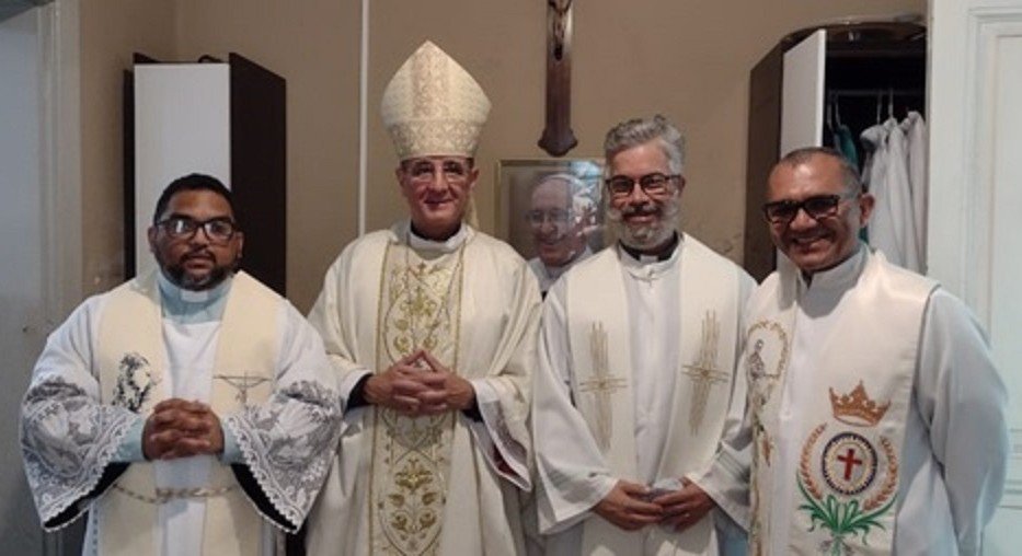 Dom Carlos Lema preside missa no dia de São Vicente de Paulo - Jornal O São Paulo