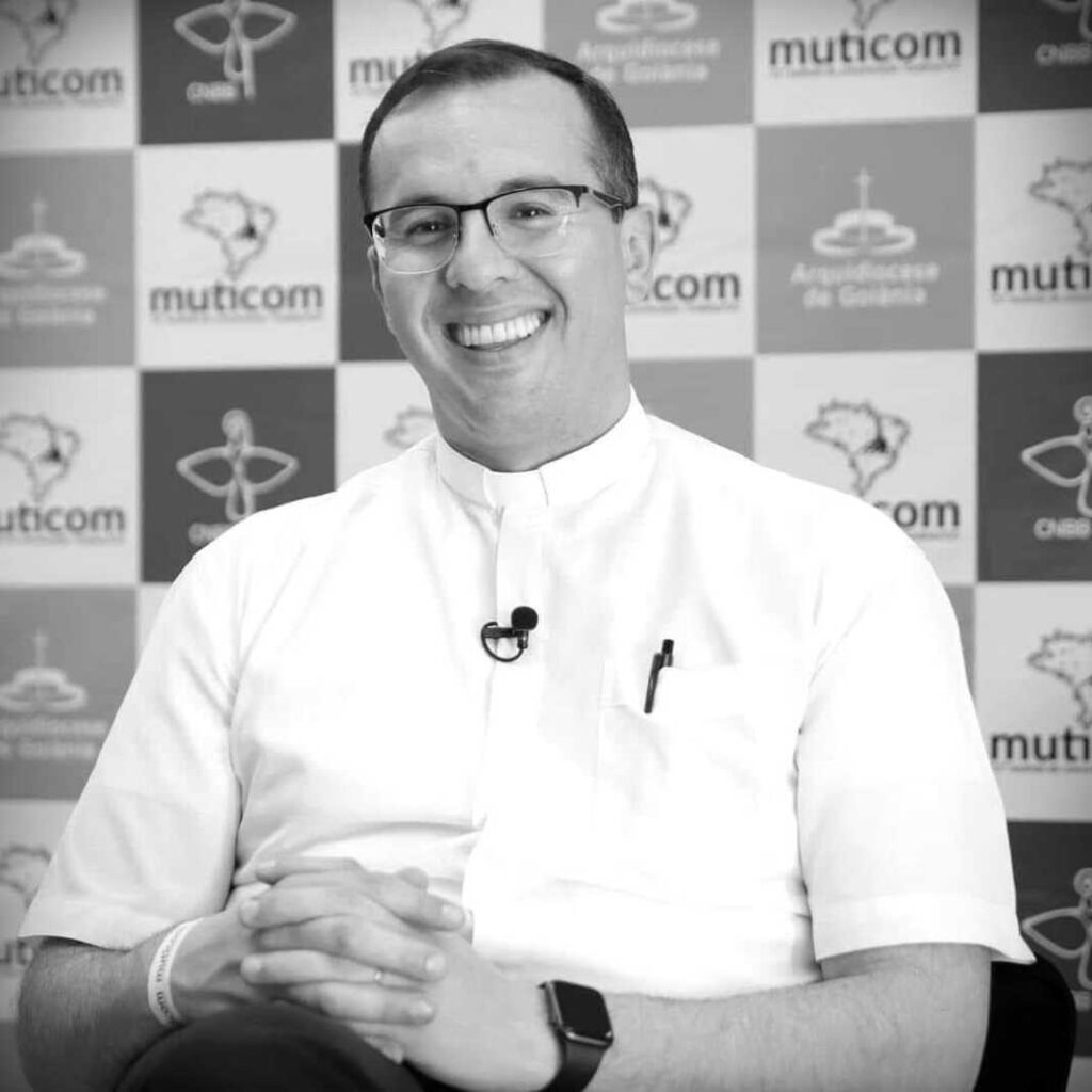 Morre o Padre Andrey Nicioli - Jornal O São Paulo