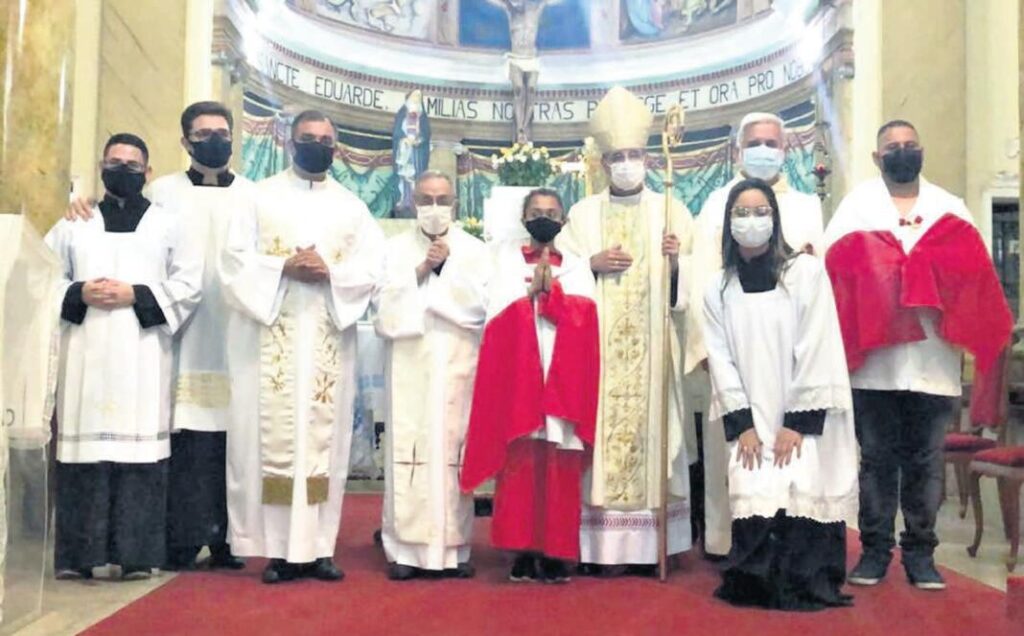 Dom Carlos Lema Garcia preside missa na festa de Santo Eduardo - Jornal O São Paulo