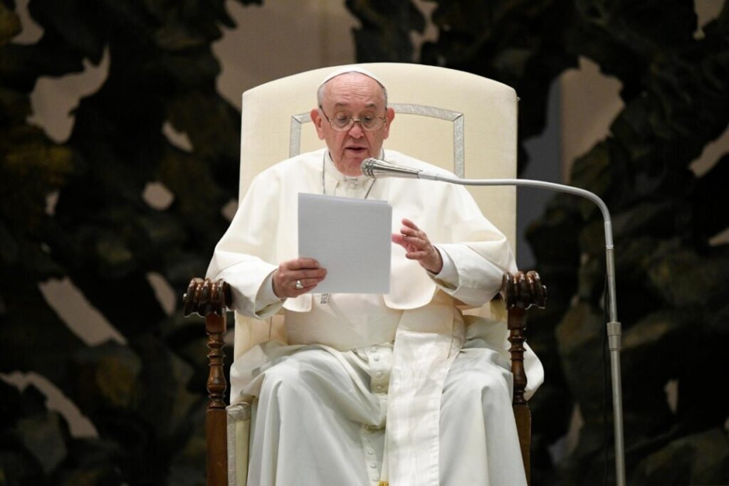 Papa: a oração ao Espírito Santo é espontânea, deve vir do coração - Jornal O São Paulo