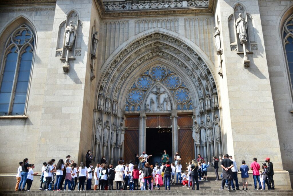 Pastoral do Menor une evangelização e cultura para apresentar a Catedral da Sé a crianças e adolescentes - Jornal O São Paulo