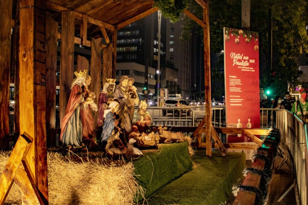 O Menino Jesus está em diferentes presépios da cidade - Jornal O São Paulo