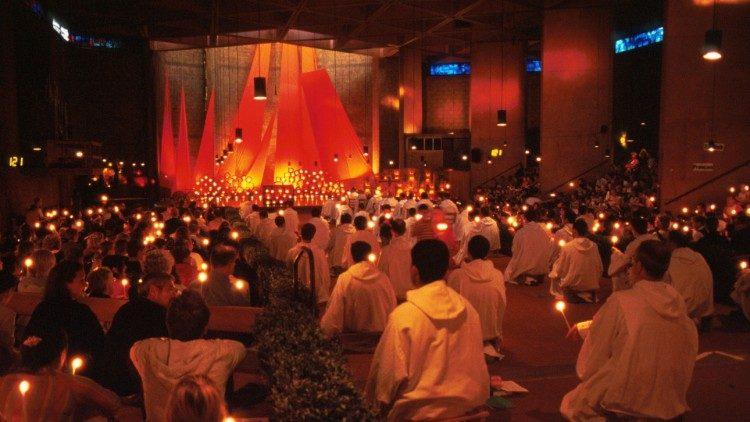 Papa exorta os jovens de Taizé a buscarem juntos soluções aos desafios - Jornal O São Paulo