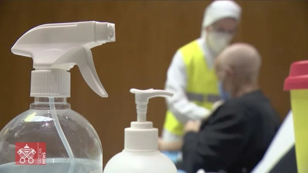 Membro da Comissão Vaticana para COVID-19 avalia os dois anos de combate à pandemia - Jornal O São Paulo