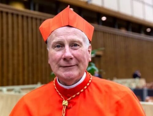 Cardeal inglês recebe homenagem da Rainha Elizabeth II - Jornal O São Paulo