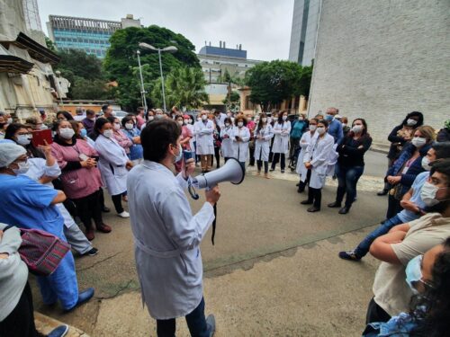Justiça de SP suspende paralisação de médicos marcada para a quarta-feira, 19 - Jornal O São Paulo