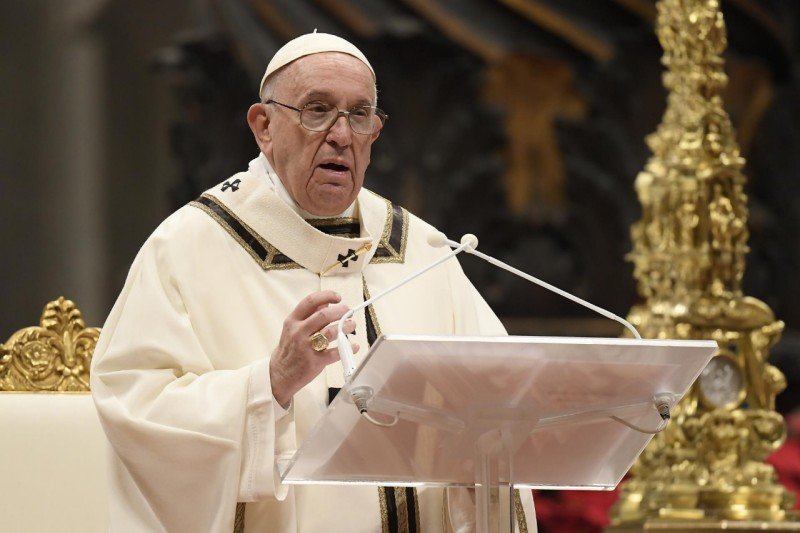 Papa: ‘Como os Magos, sonhemos, procuremos, adoremos’ - Jornal O São Paulo