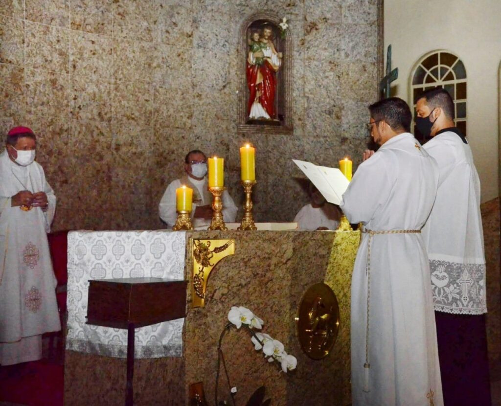 Fiéis da Paróquia Santa Ângela e São Serapião celebram a padroeira - Jornal O São Paulo