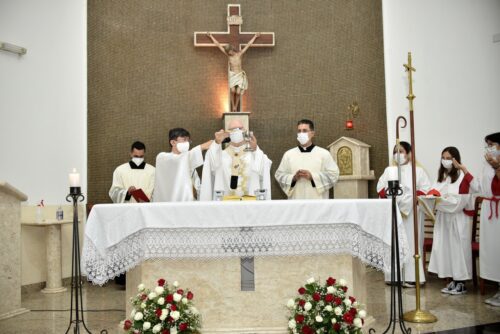 No Jardim Regina, Paróquia Santa Teresinha tem altar e igreja dedicados - Jornal O São Paulo