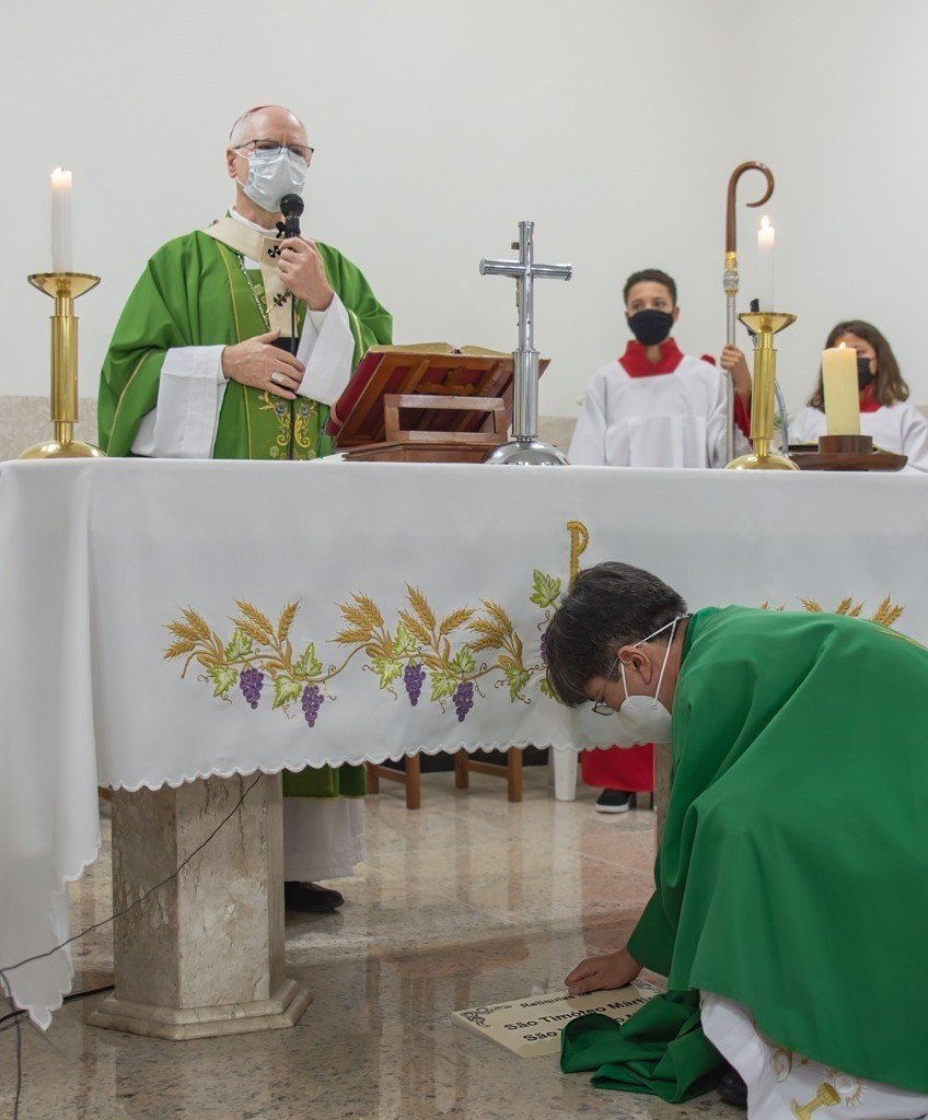 Na Vila Clarice, Cardeal Scherer abençoa templo da Comunidade Santo Antônio - Jornal O São Paulo