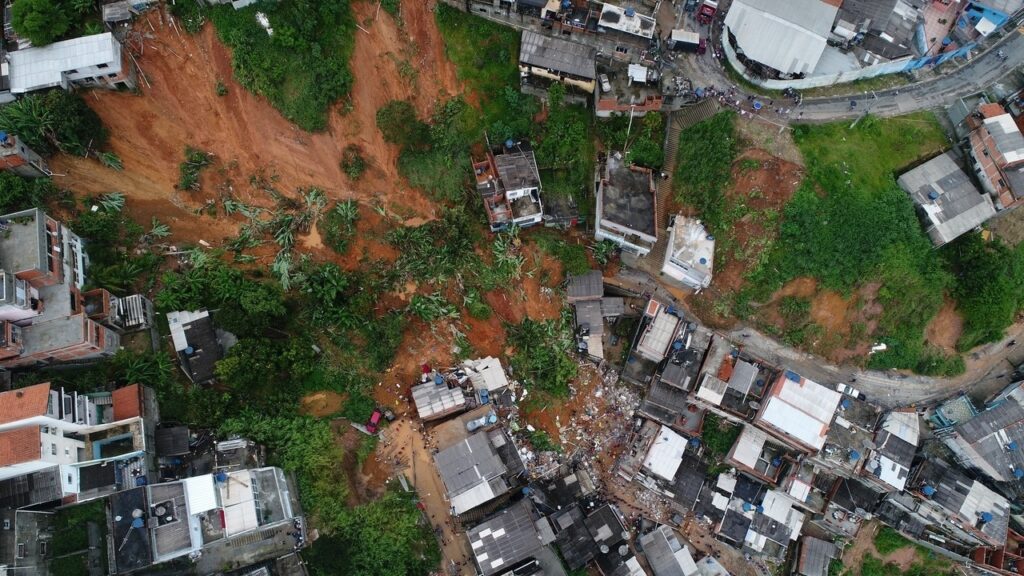 São Paulo já registra 28 mortes causadas pelas chuvas