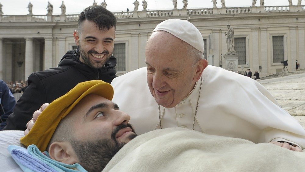 Dia dos Enfermos: Papa pede cuidado humano integral - Jornal O São Paulo