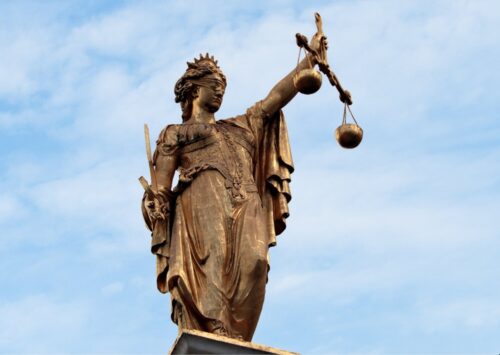 Um grito por Justiça - Jornal O São Paulo