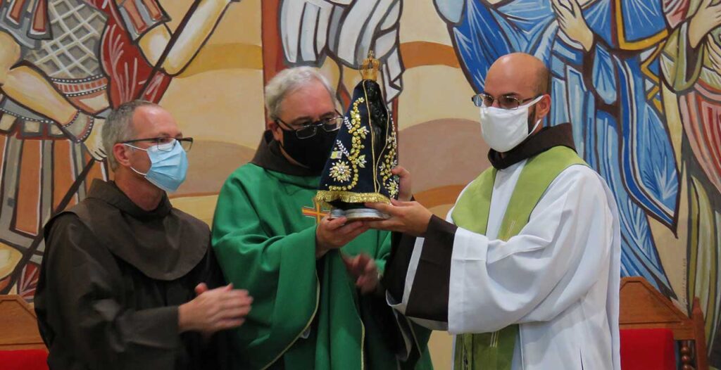 Na Região Brasilândia, Franciscanos assumem paróquia no Jardim Peri Alto - Jornal O São Paulo