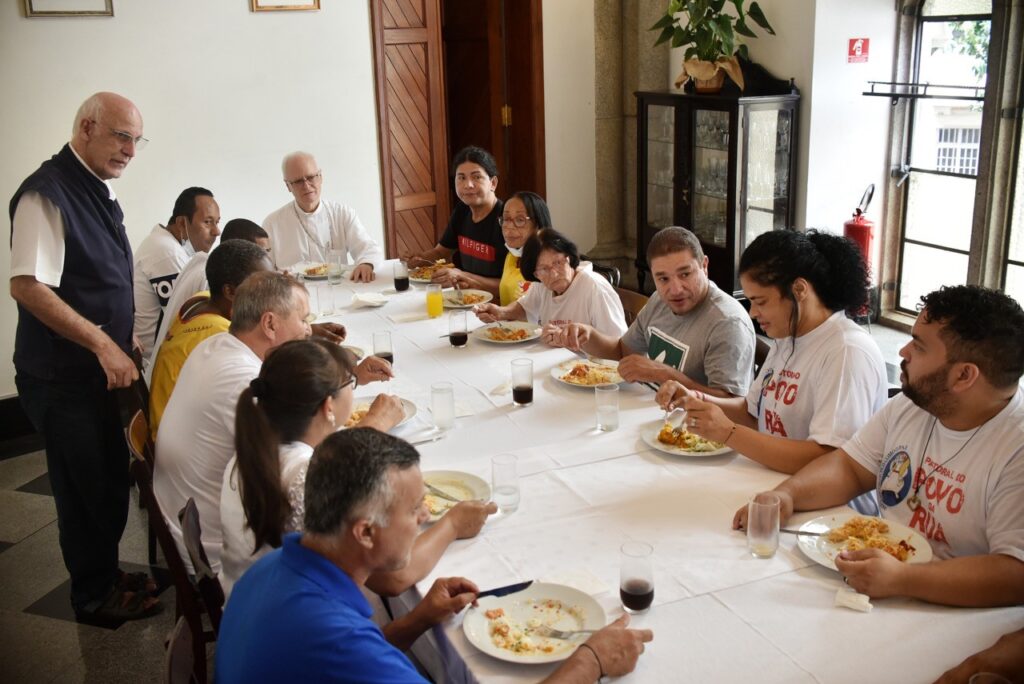 Imagem de Santa Dulce dos Pobres é entronizada na Catedral da Sé - Jornal O São Paulo