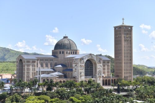 2 cardeais e 7 arcebispos conduzem reflexões da Novena da Padroeira 2022 - Jornal O São Paulo