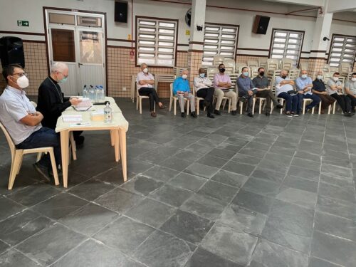 Na Lapa, Cardeal Scherer participa de reunião do clero - Jornal O São Paulo