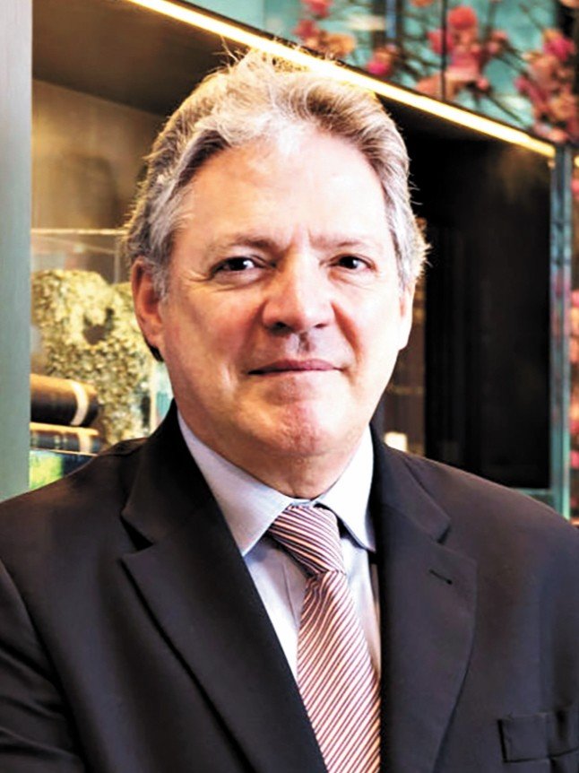 Oração Universal: Para que os governantes assegurem o bem comum, a paz e a liberdade - Jornal O São Paulo