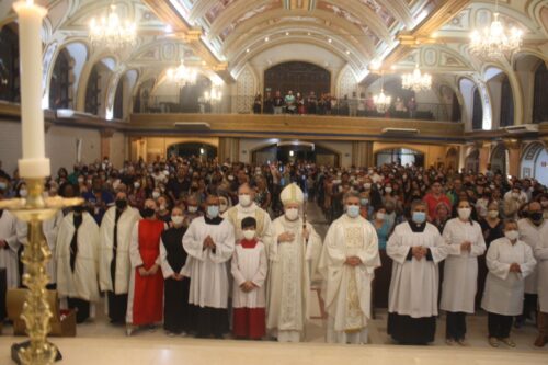 Dom Jorge Pierozan celebra na Paróquia Santíssima Trindade - Jornal O São Paulo