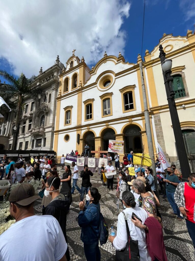 Via-Sacra do Povo da Rua: ‘Com Jesus, carregamos nossa cruz’ - Jornal O São Paulo