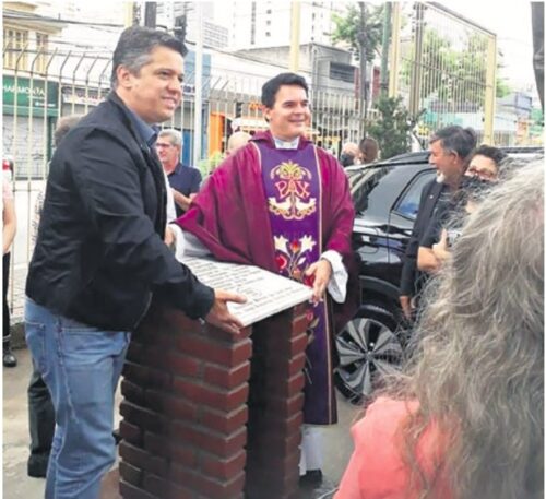 Obelisco é inaugurado na Basílica Menor de Sant’Ana - Jornal O São Paulo