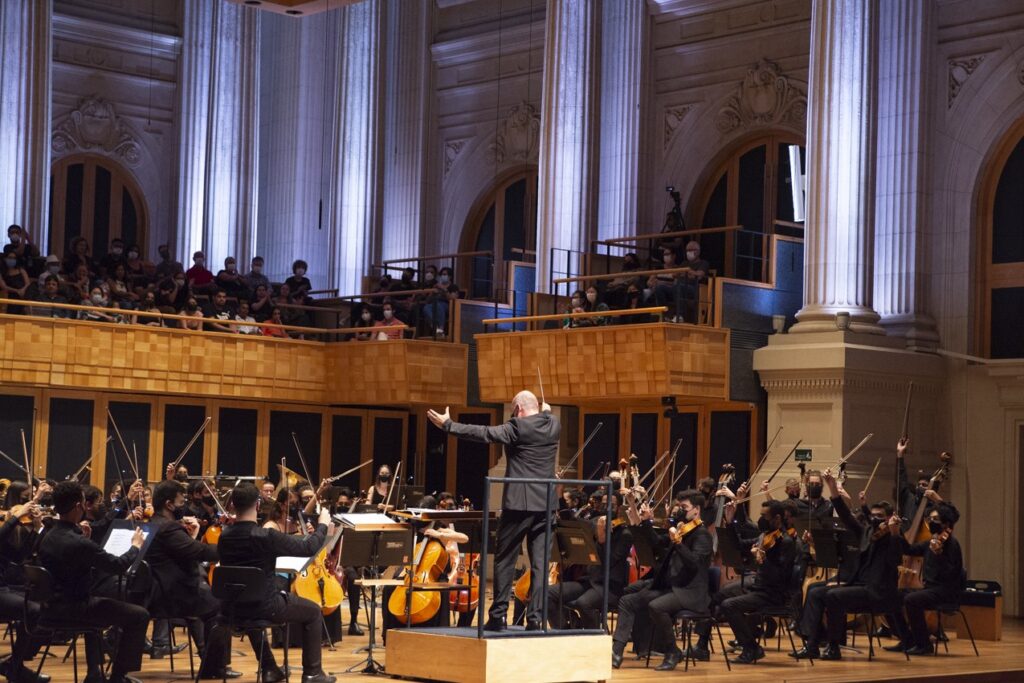 Orquestra Jovem do Estado apresenta concerto com solistas premiados - Jornal O São Paulo