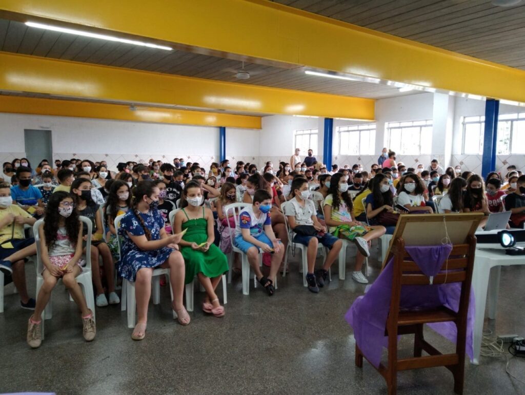 Católicos em São Paulo se alegram por celebrar a Semana Santa presencialmente