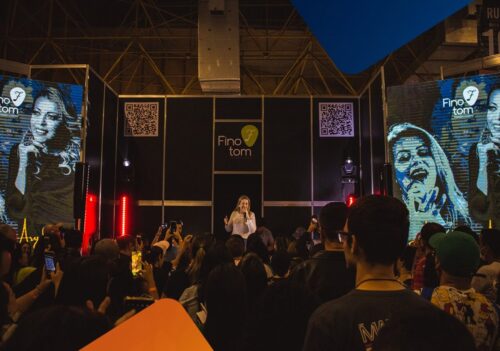 Na ExpoCatólica, a canção se faz evangelização - Jornal O São Paulo