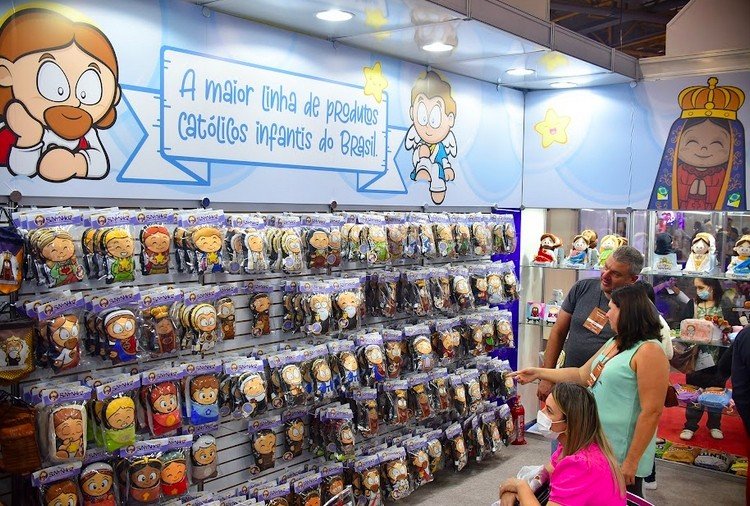 Dormir, acordar e brincar com os ‘Santinhoz’ - Jornal O São Paulo