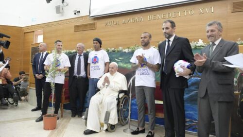 Francisco pede ‘poesia e coragem’ para concretizar a Laudato si’ - Jornal O São Paulo