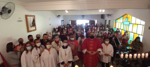 Comunidade Divino Espírito Santo celebra jubileu de prata - Jornal O São Paulo