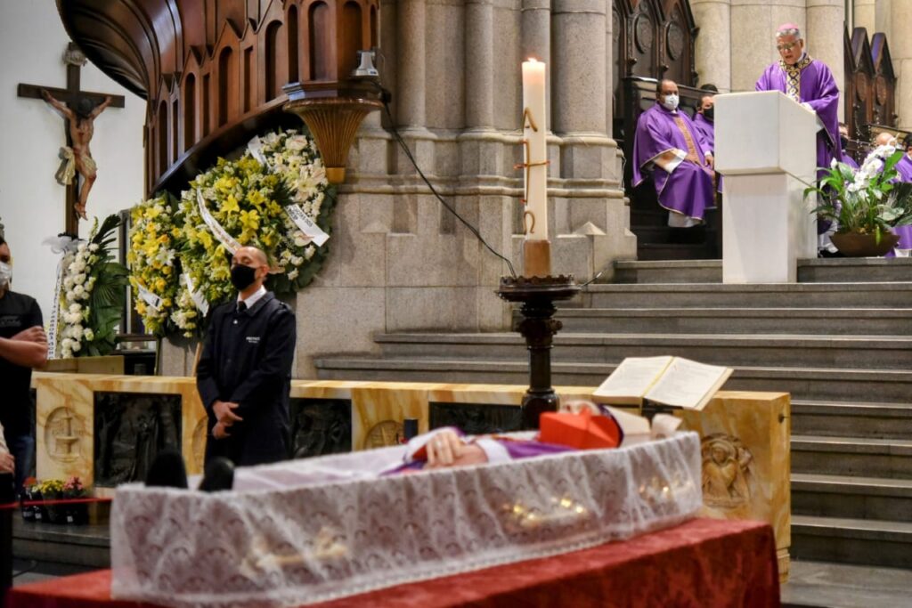 Dom Carlos Silva: ‘Dom Cláudio sempre rezou para que a Igreja seja firme e unida’ - Jornal O São Paulo