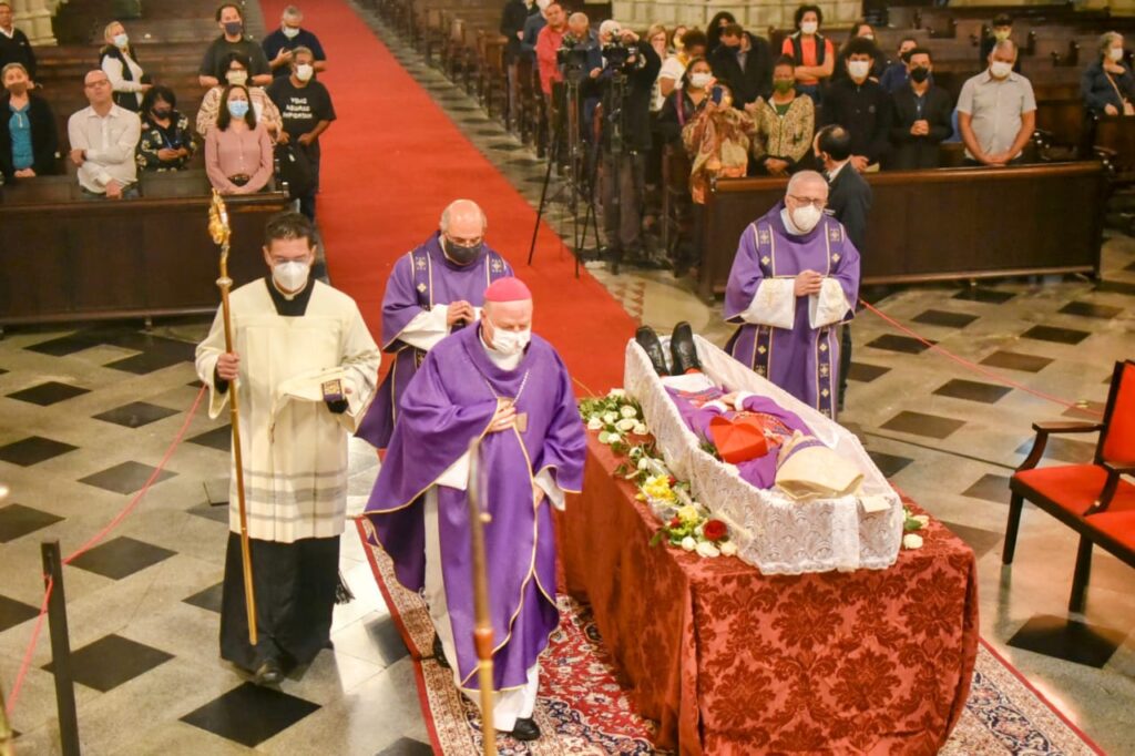 Dom Jorge Pierozan: ‘Dom Cláudio pode ser contado entre as pessoas leais à vocação recebida’ - Jornal O São Paulo