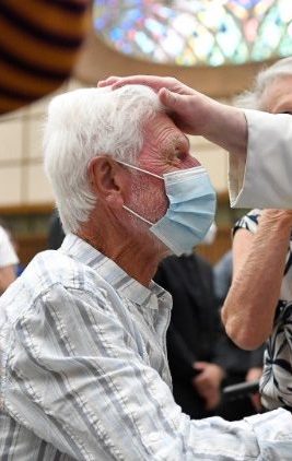 Dia Mundial dos Avós: programe-se para visitar idosos sozinhos - Jornal O São Paulo