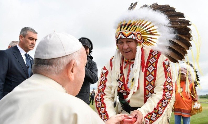 No Canadá, Francisco pede perdão pelo mal cometido por alguns cristãos contra os indígenas - Jornal O São Paulo