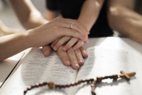 A missão de transmitir a fé na família - Jornal O São Paulo