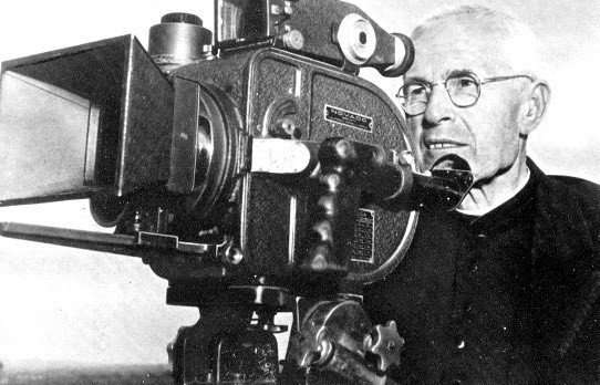 Santos sacerdotes: exemplos de vida aos presbíteros do tempo presente - Jornal O São Paulo