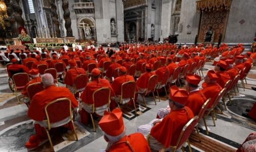 Papa pede a novos cardeais que testemunhem ‘amor a todo ser humano, sem limites’ - Jornal O São Paulo