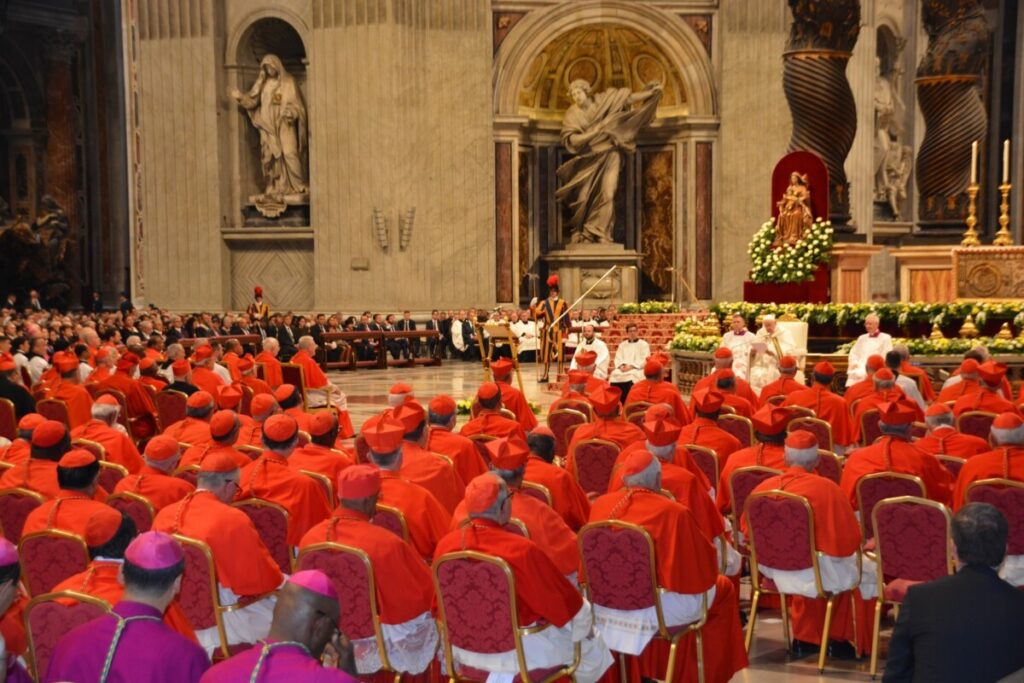 Conheça as origens e o significado do consistório - Jornal O São Paulo