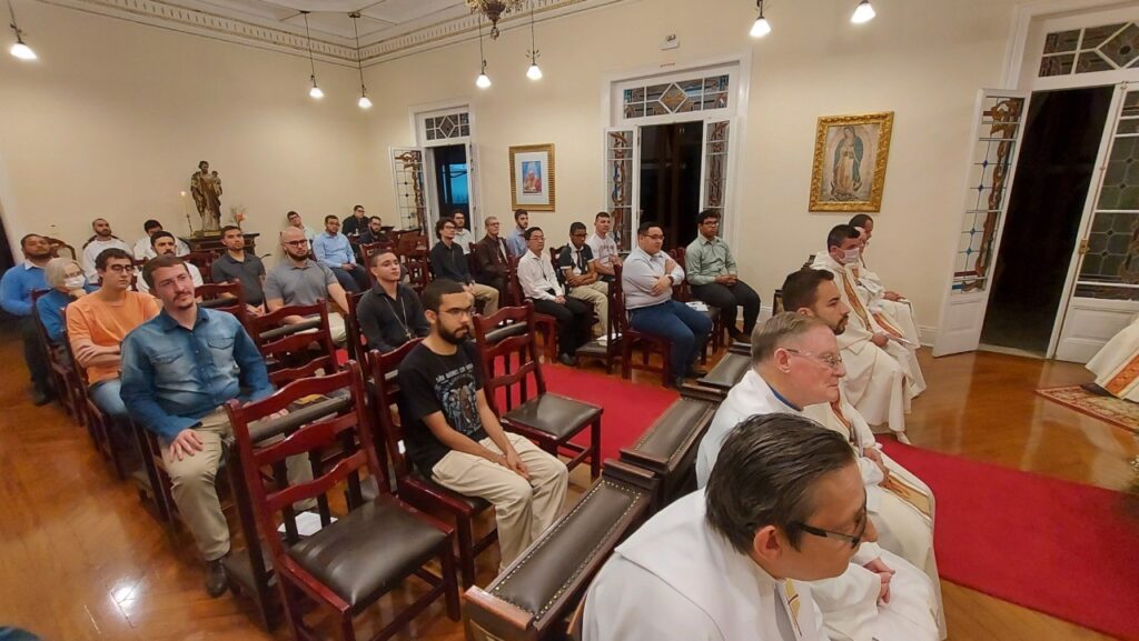 Dom Odilo preside missa na festa patronal do Seminário de Filosofia Santo Cura d’Ars - Jornal O São Paulo