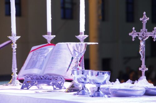 Missa de 7º dia por recém-nascidos falecidos? - Jornal O São Paulo